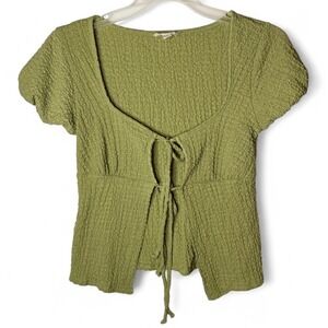 See You Monday Tie Front Top Women Size M Green Textured Short Sleeve Seersucker